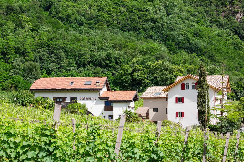 Ferienwohnungen Hochbrunner Terlano Exterior photo